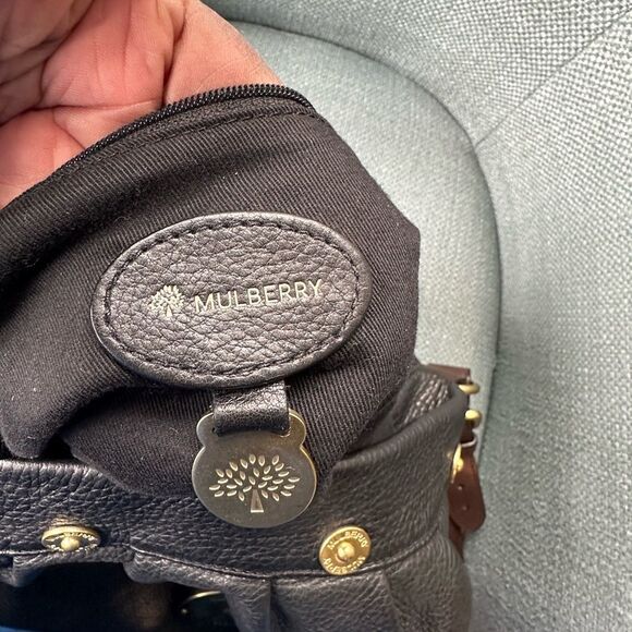 Mulberry Mitzy Tote in Black, Calfskin Leather - Picture 8 of 12